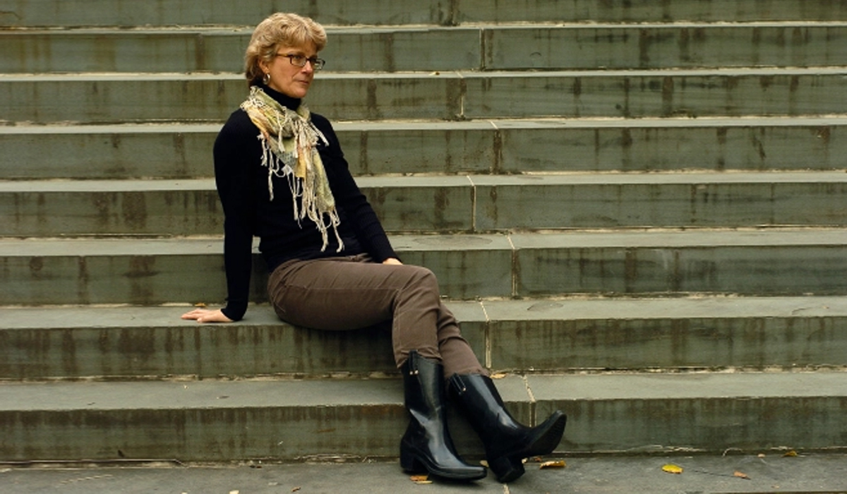 ஒரு கதையை ஆயிரம் வித்தியாசமான முறைகளில் படிக்கலாம்.